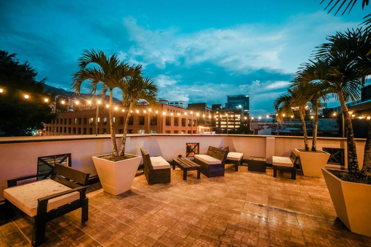Tik By Bernalo Hotels Medellín Extérieur photo